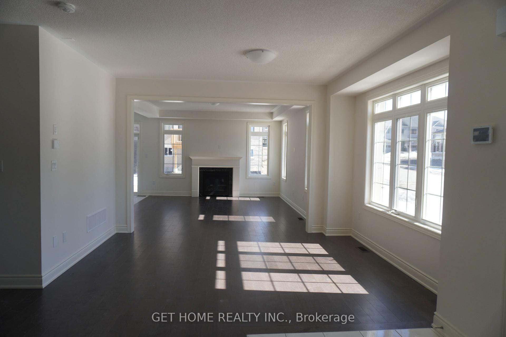 2107 Binbrook Drive photo 5