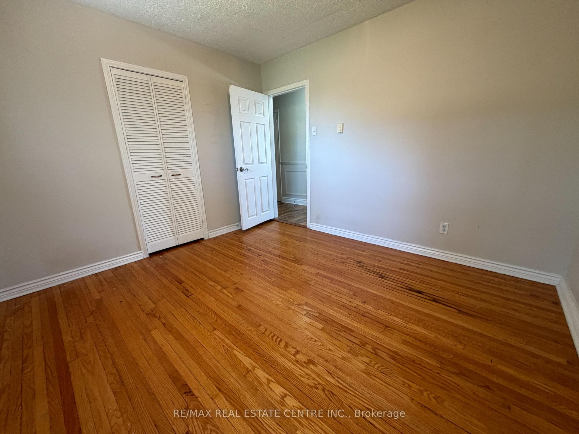 11580 Britannia Road photo 12
