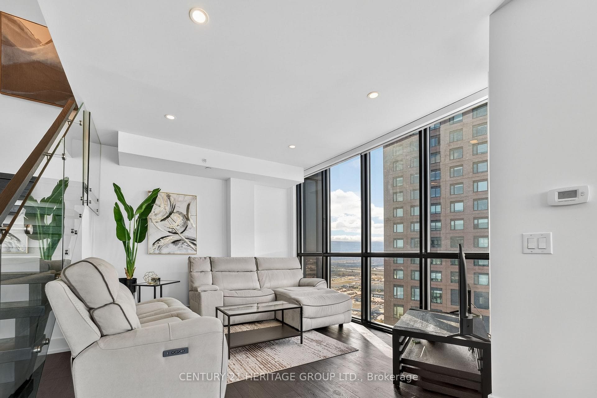 2910 Highway 7 Road Unit Ph05 (3605) photo 14
