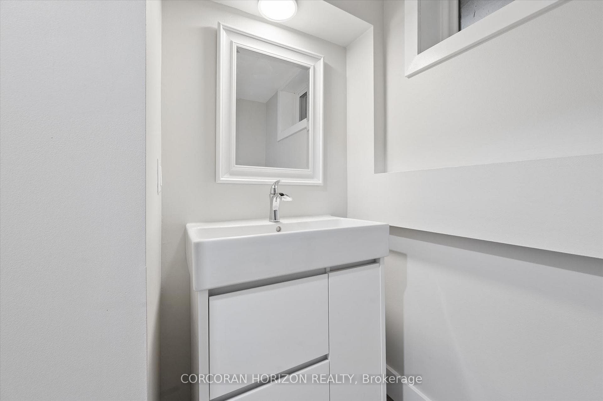 220 Mayfield Avenue photo 29