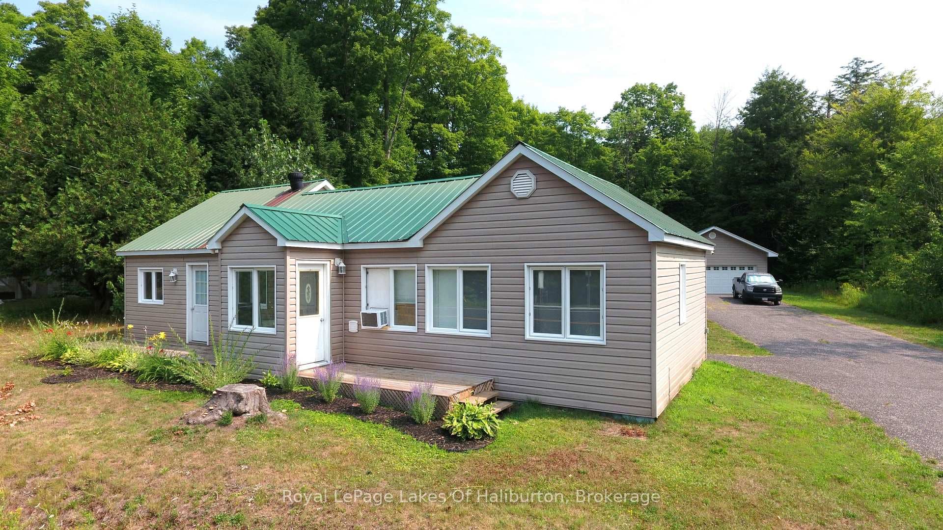 16426 35 Highway photo 33