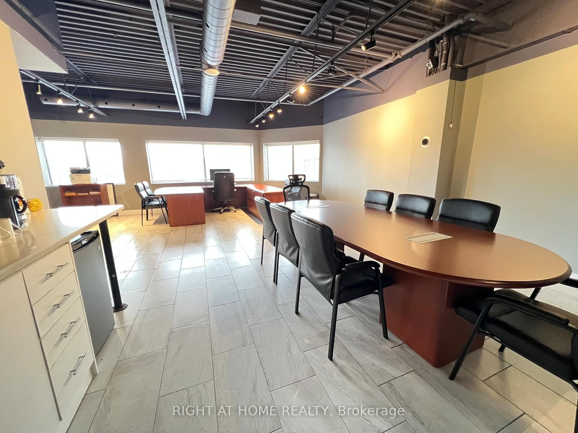 21 Kenview Boulevard Unit 15 photo 13