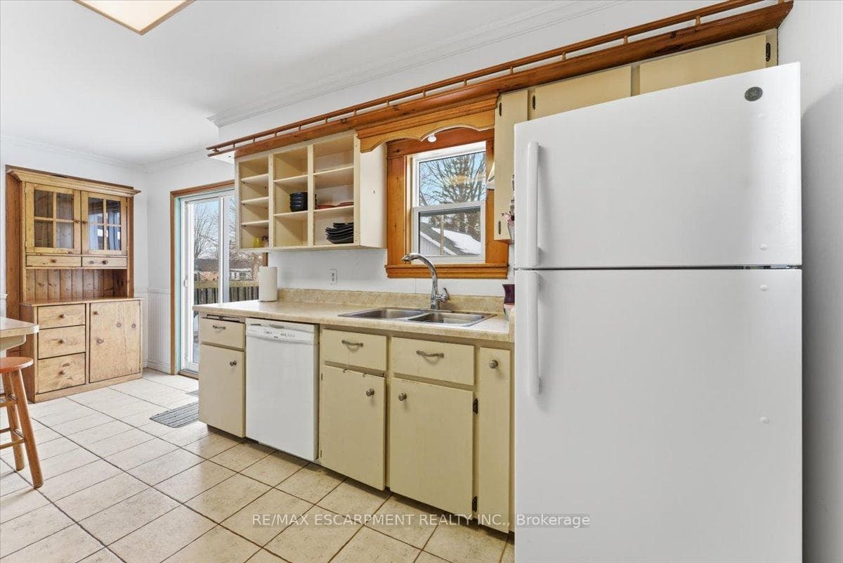519 Alder Street photo 14