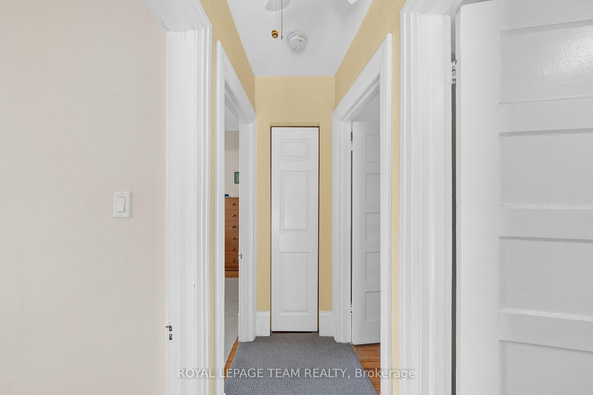 47 Belmont Avenue photo 23