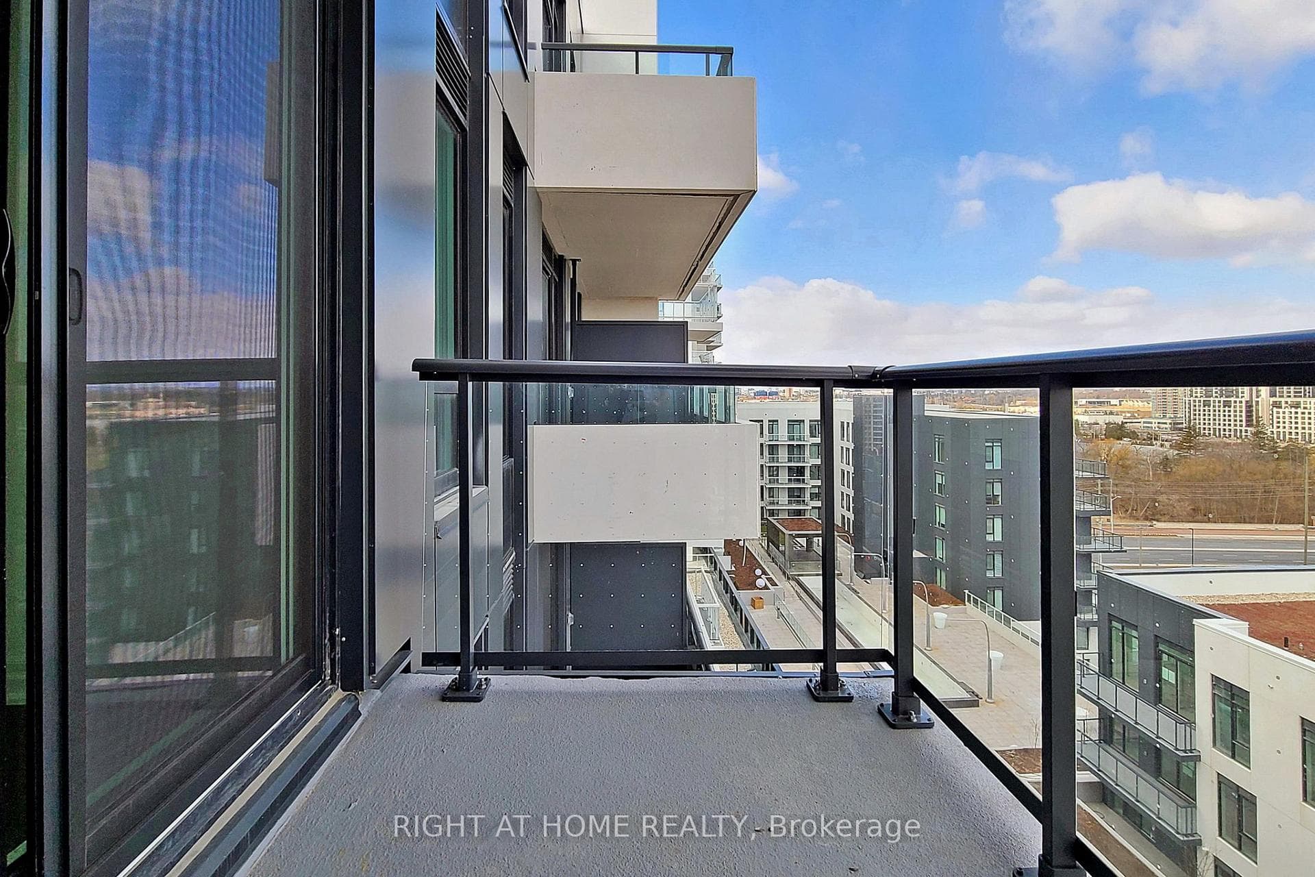 8 Rouge Valley Drive Unit 1118B photo 15
