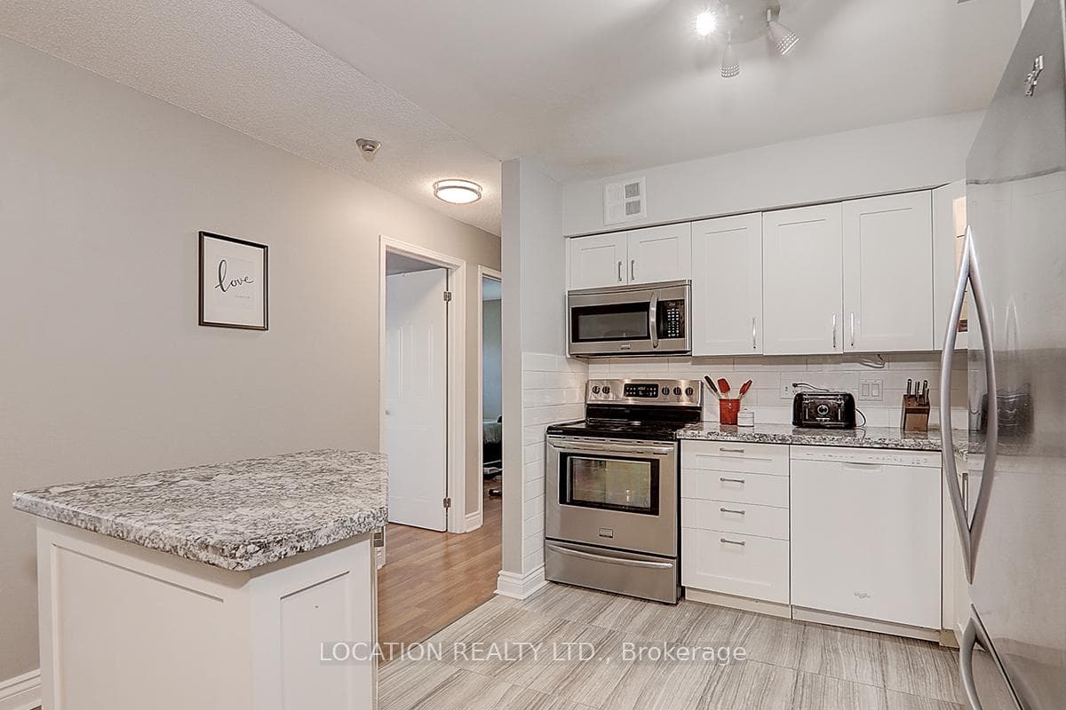 1508 Pilgrims Way Unit 831 photo 6