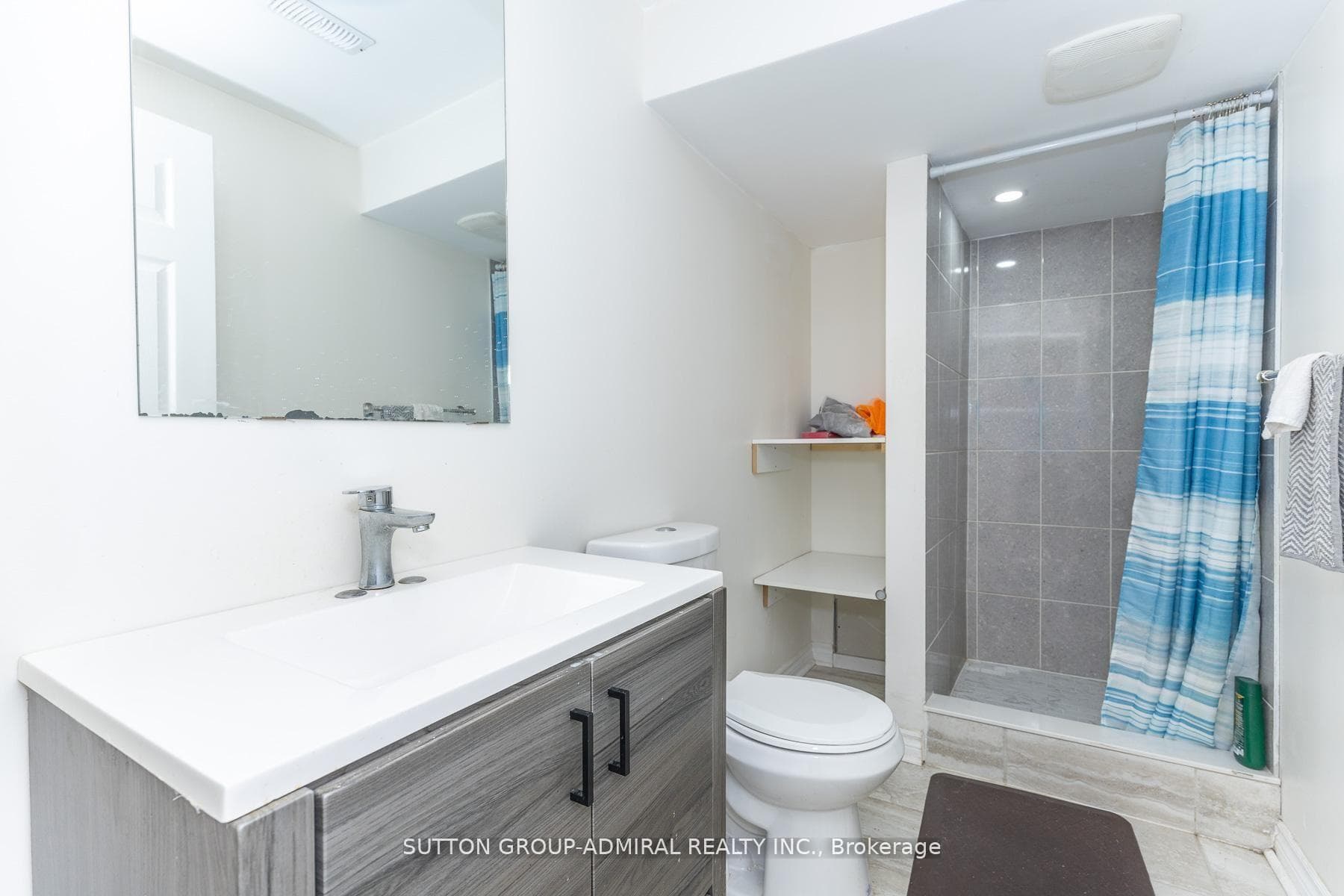 30 Albert Spencer Avenue photo 37