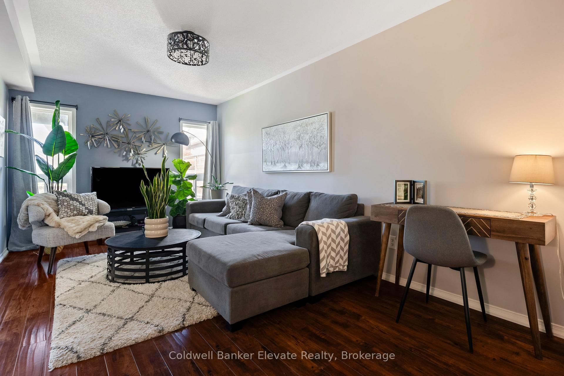 91 Snowberry Crescent photo 21