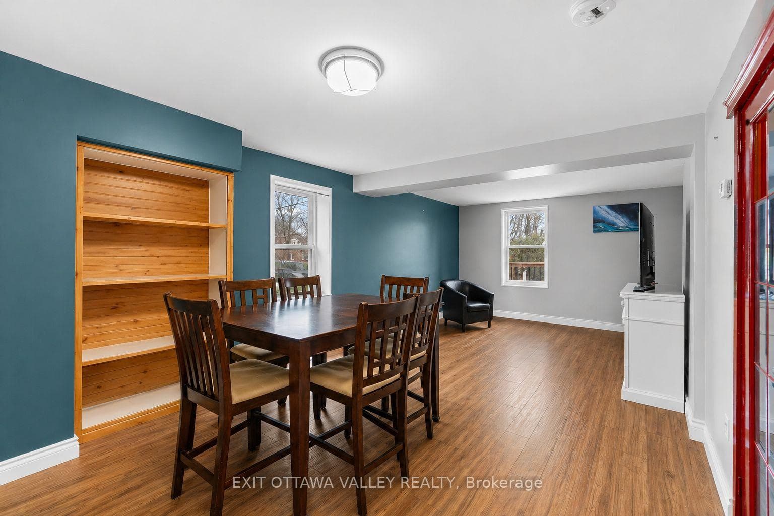 444 Isabella Street photo 6