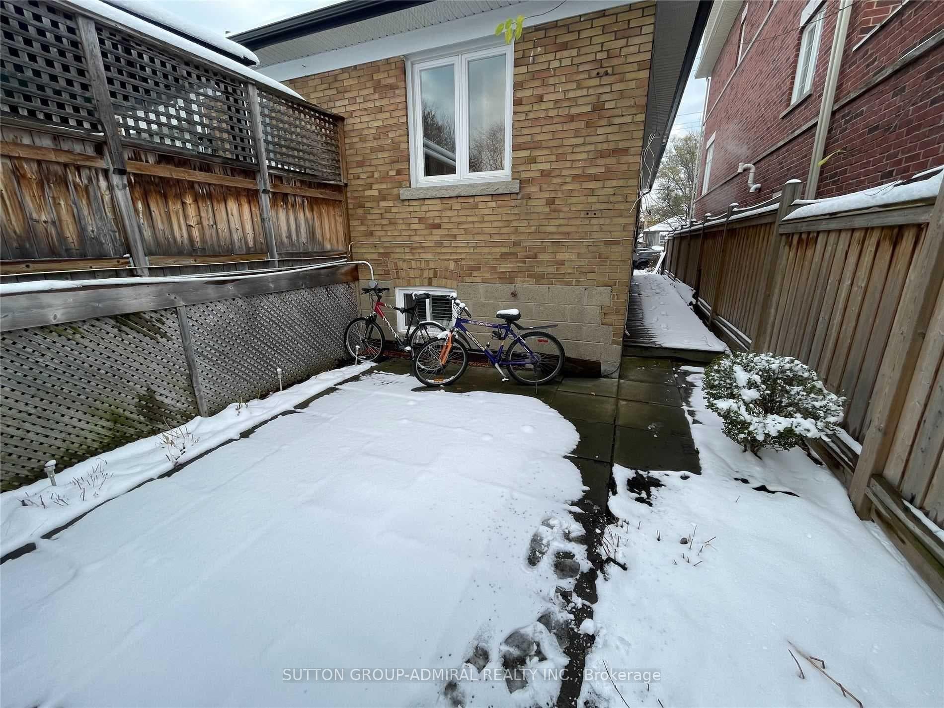 1148 Islington Avenue Unit Lower photo 12