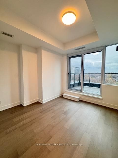 8 Manor Road Unit 903 photo 18