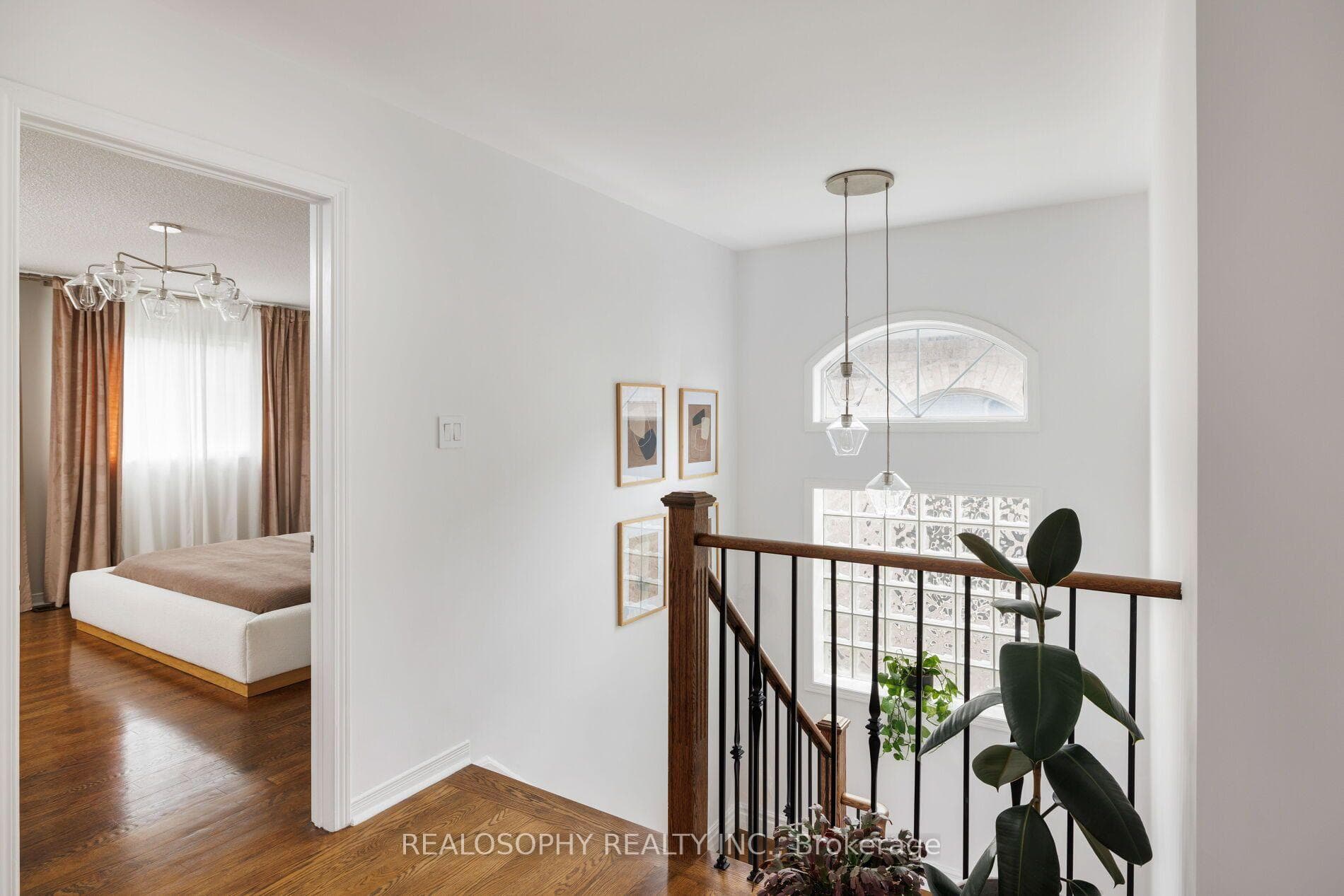 55 Dylan Street photo 13