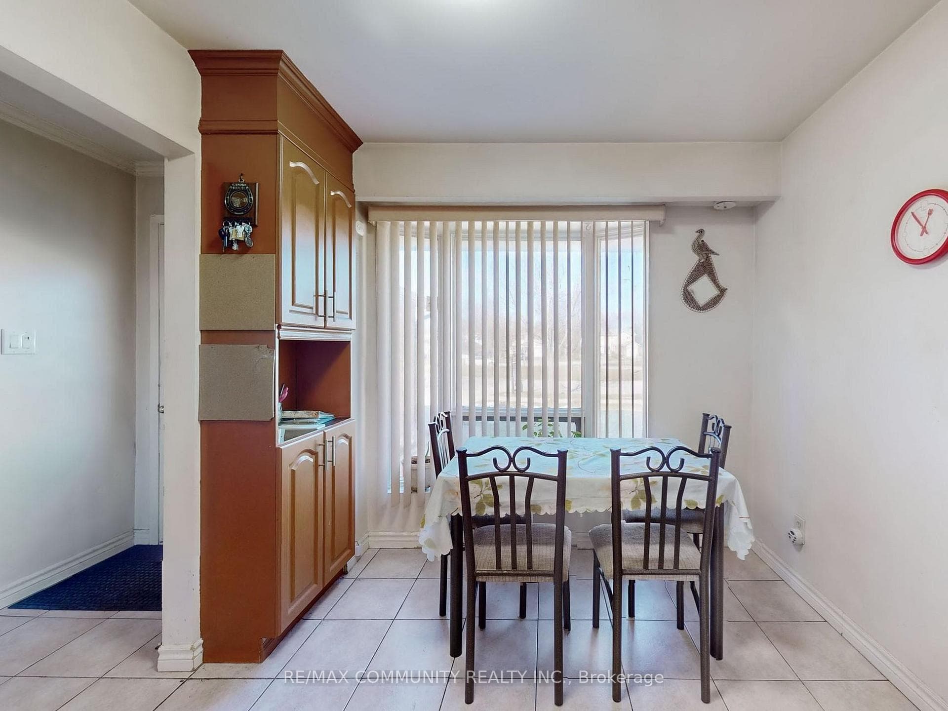 30 Calora Court photo 12