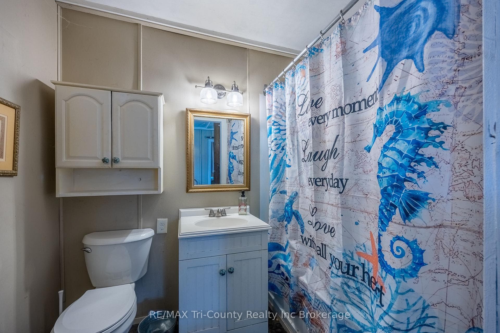 Bathroom-4 piece
