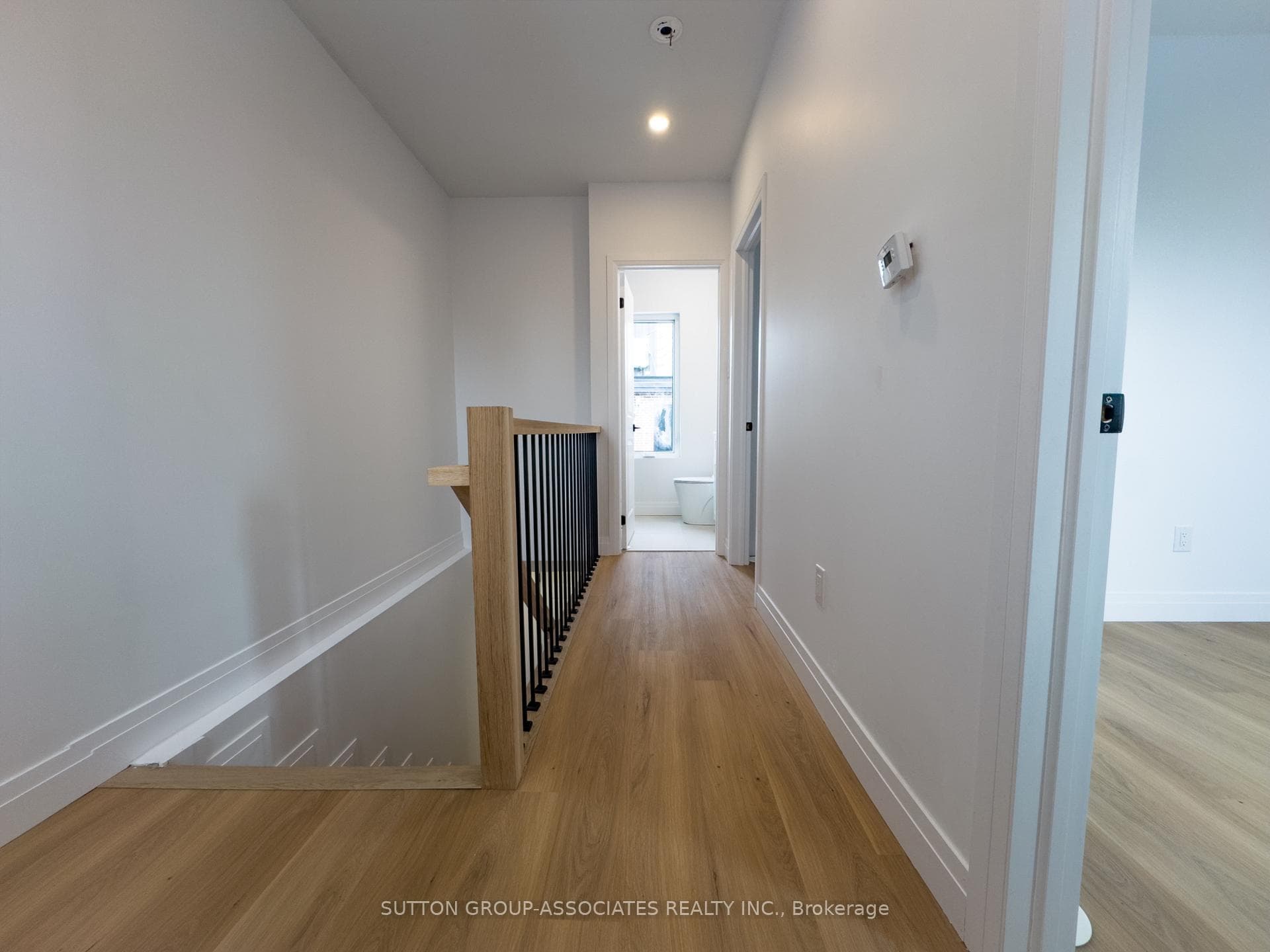 62 Hartley Avenue Unit Laneway photo 4