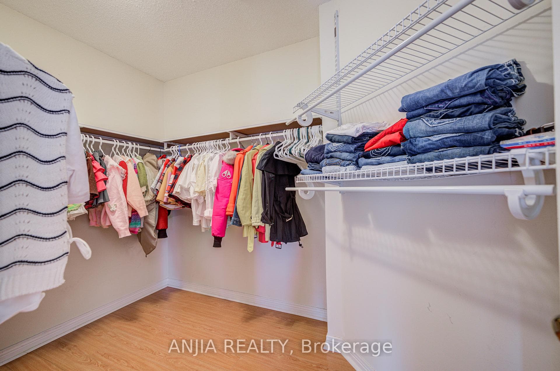 27 Larcastle Avenue photo 35