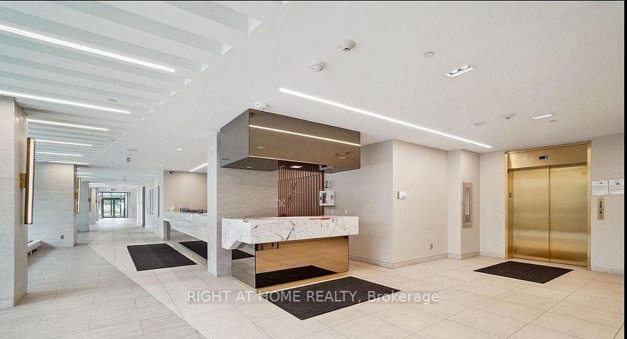 6 Sonic Way Unit 703 photo 19