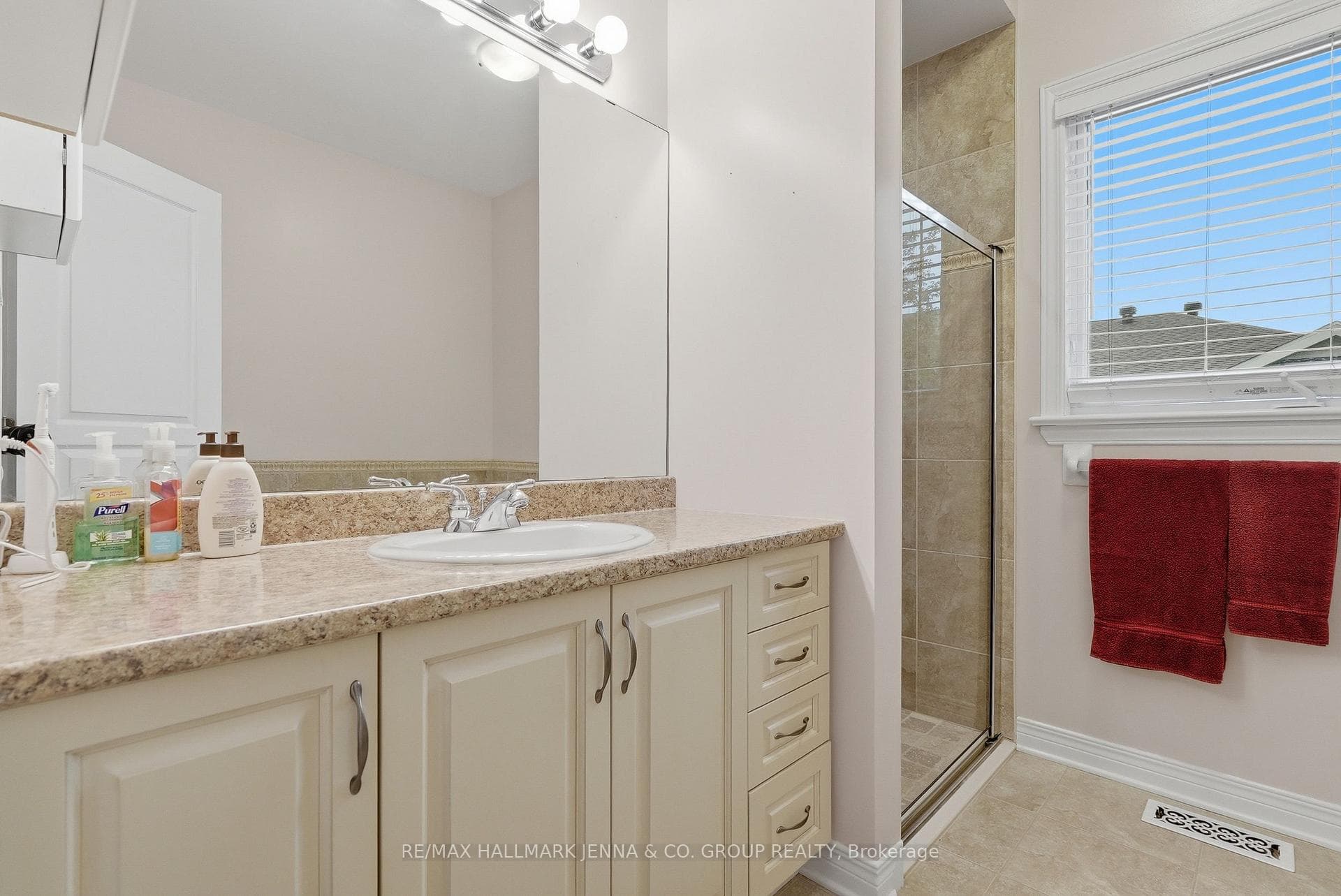 15 Baywood Drive photo 25
