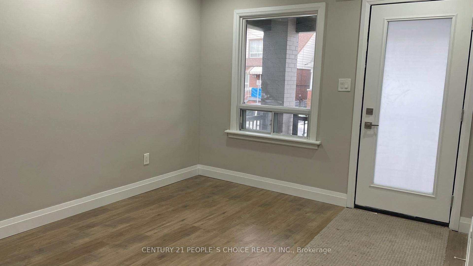 136 Edgemont Street photo 9