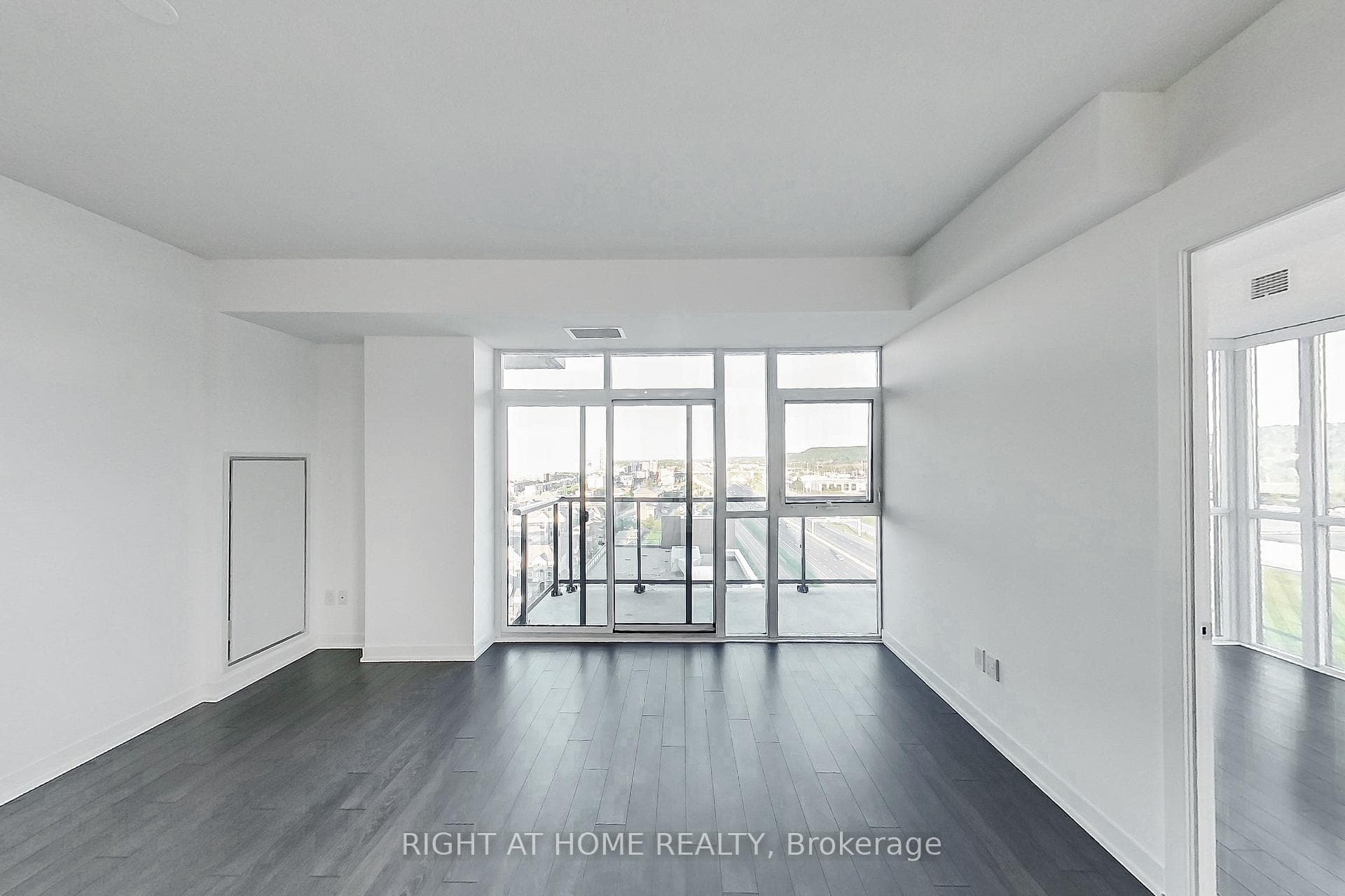 550 North Service Road Unit 1308 photo 15