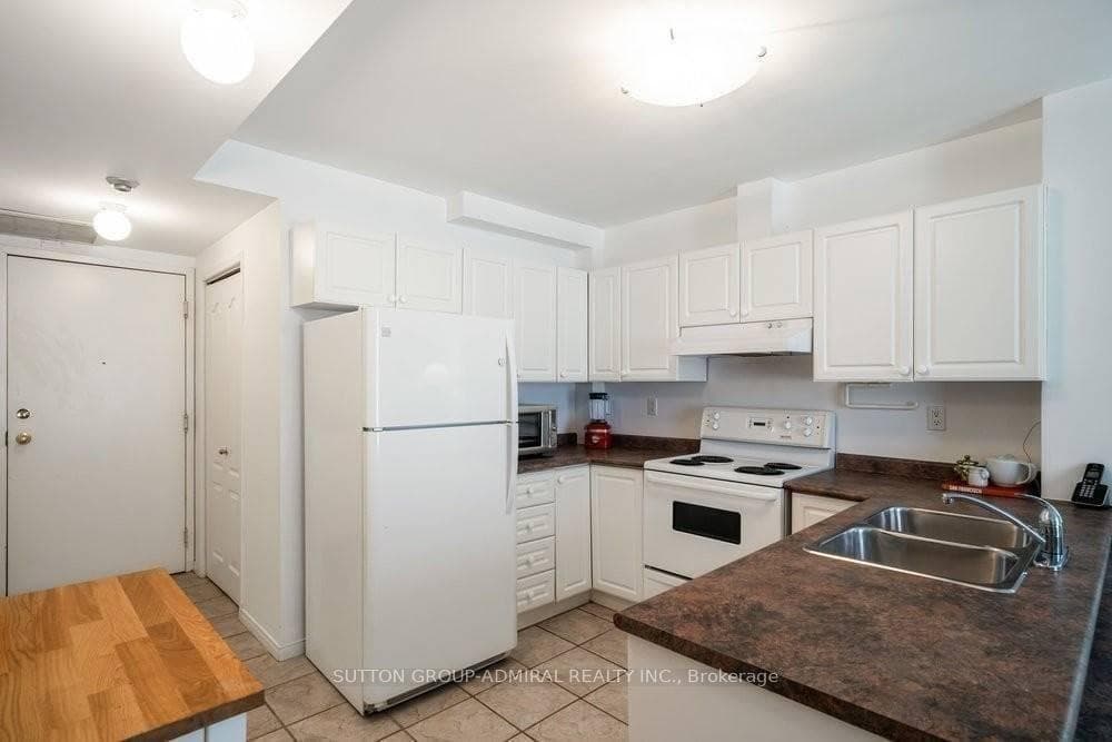 4198 Dundas Street Unit 204 photo 7