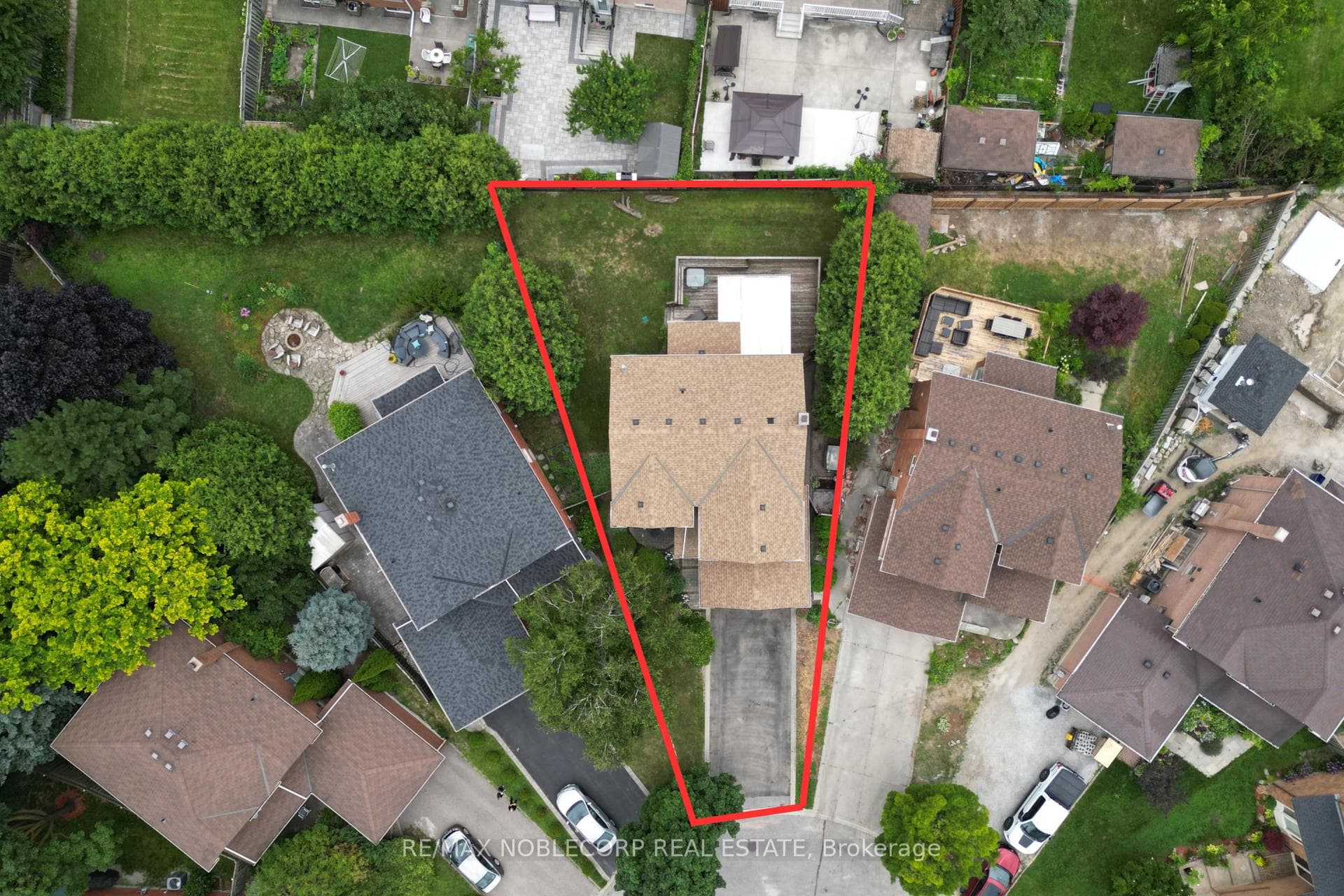 43 Enola Place photo 3
