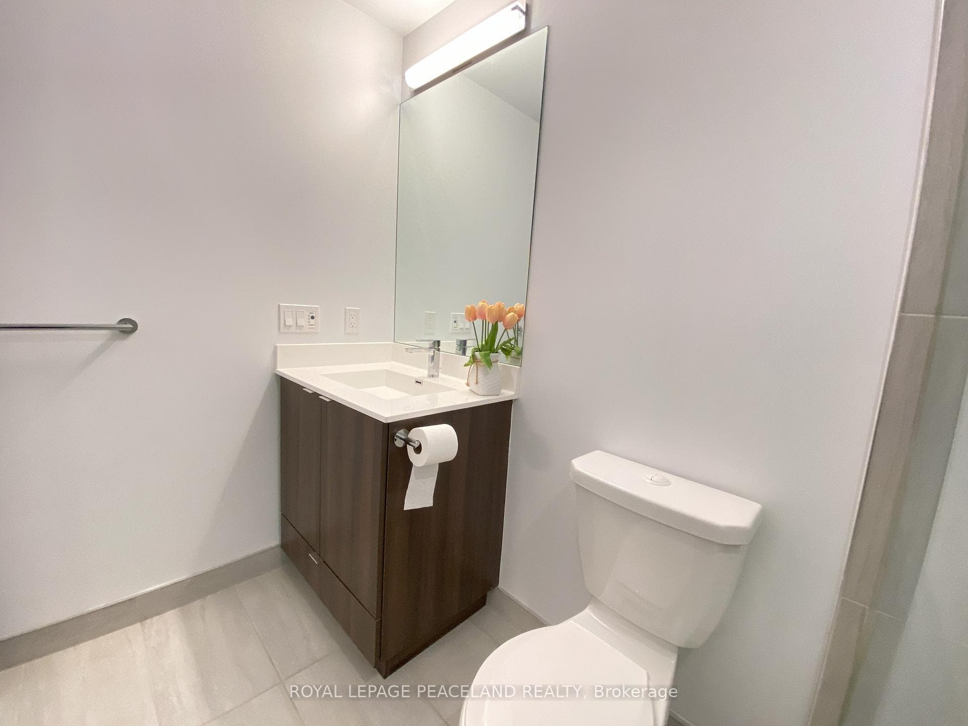 225 Village Green Square Unit 410 photo 13