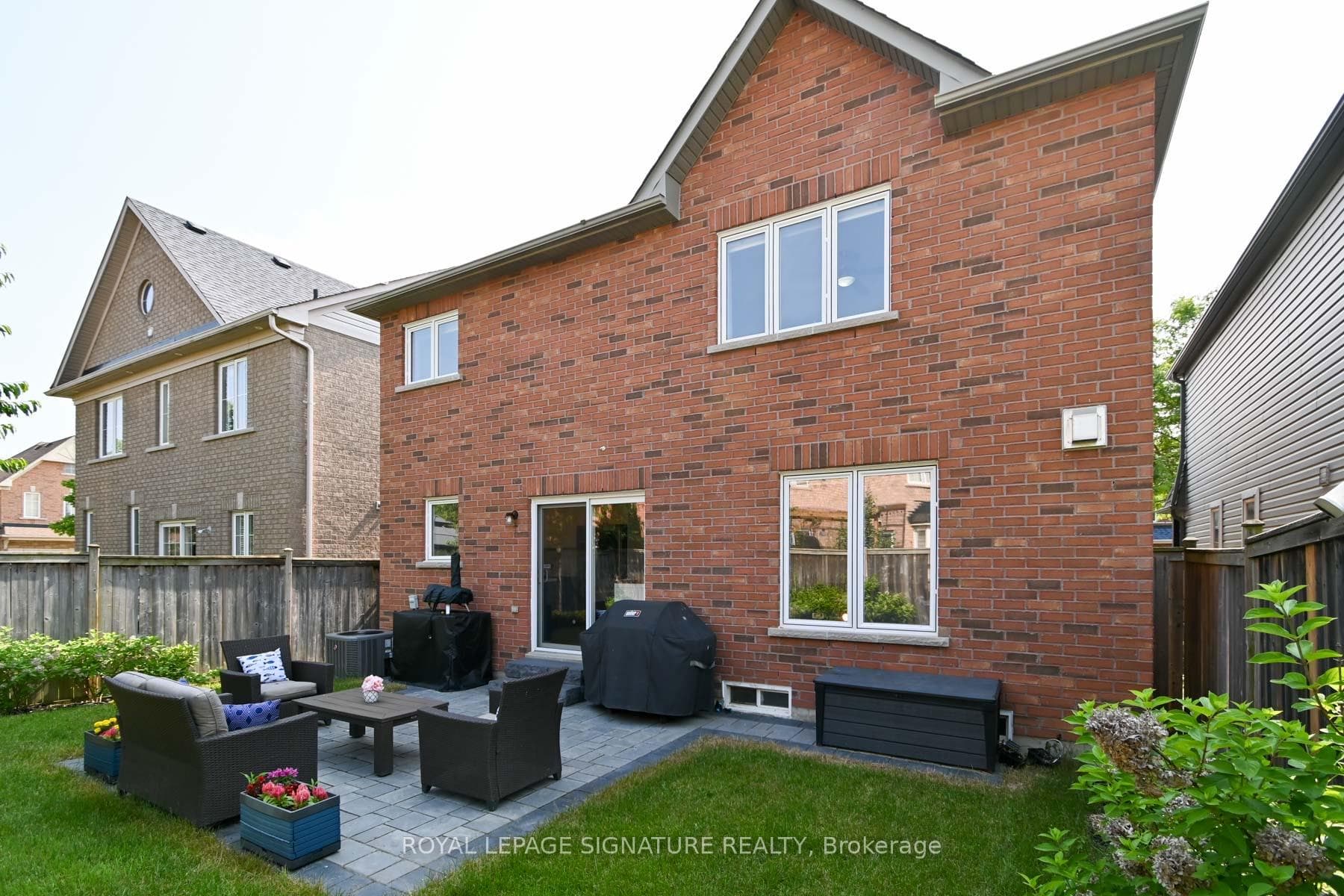 61 Ryder Crescent photo 5