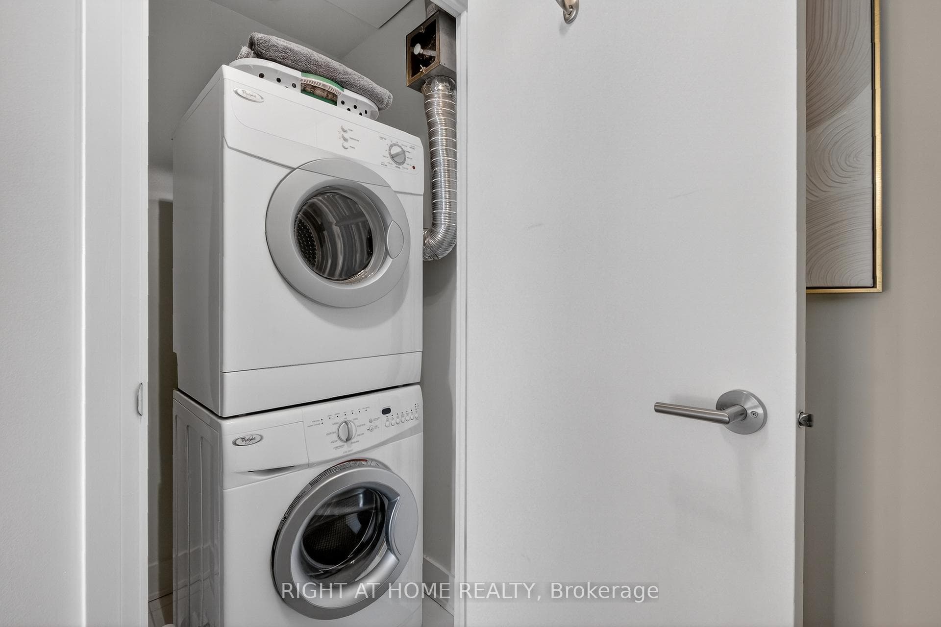 In unit washer and dryer