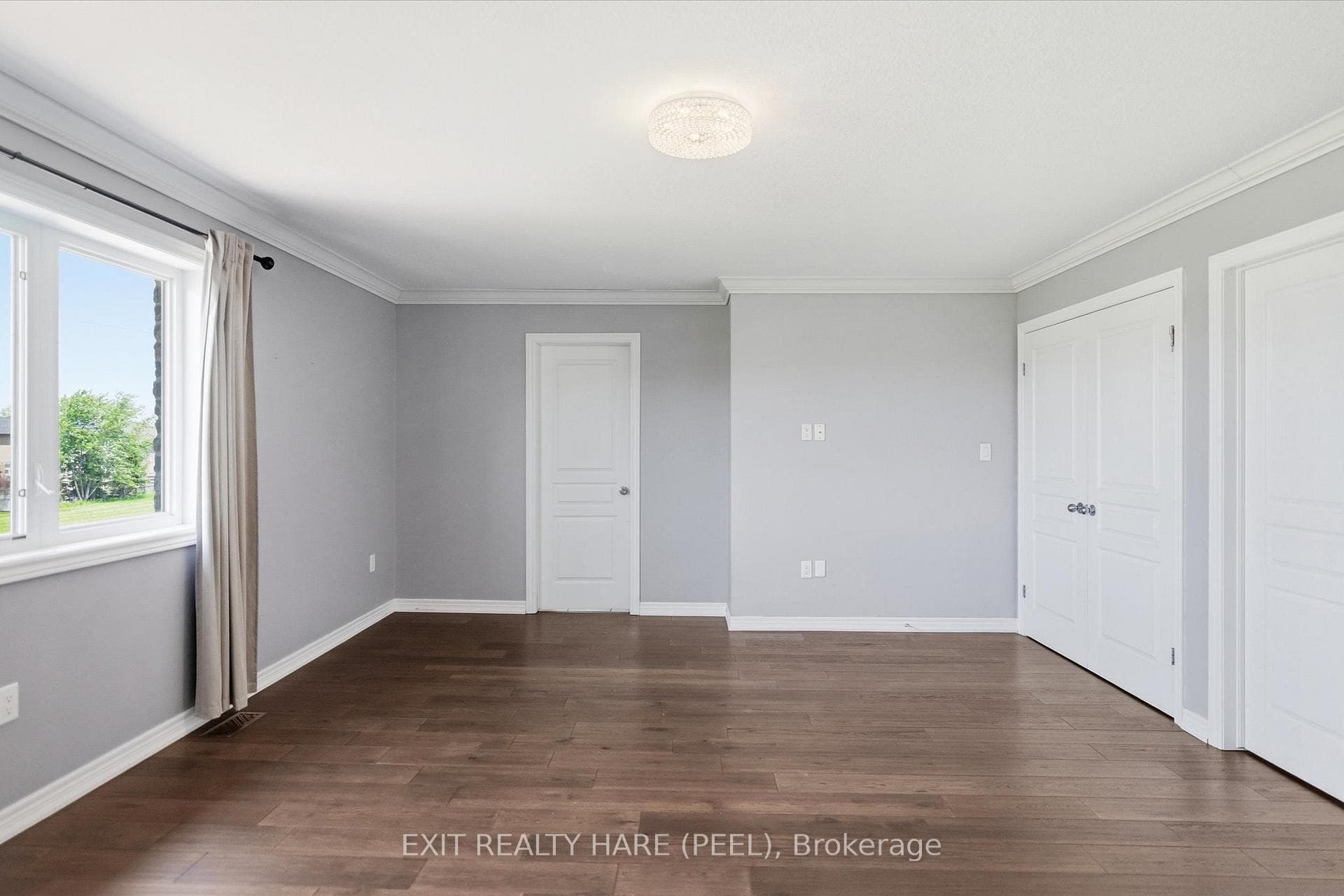 174 Irwin Avenue photo 23