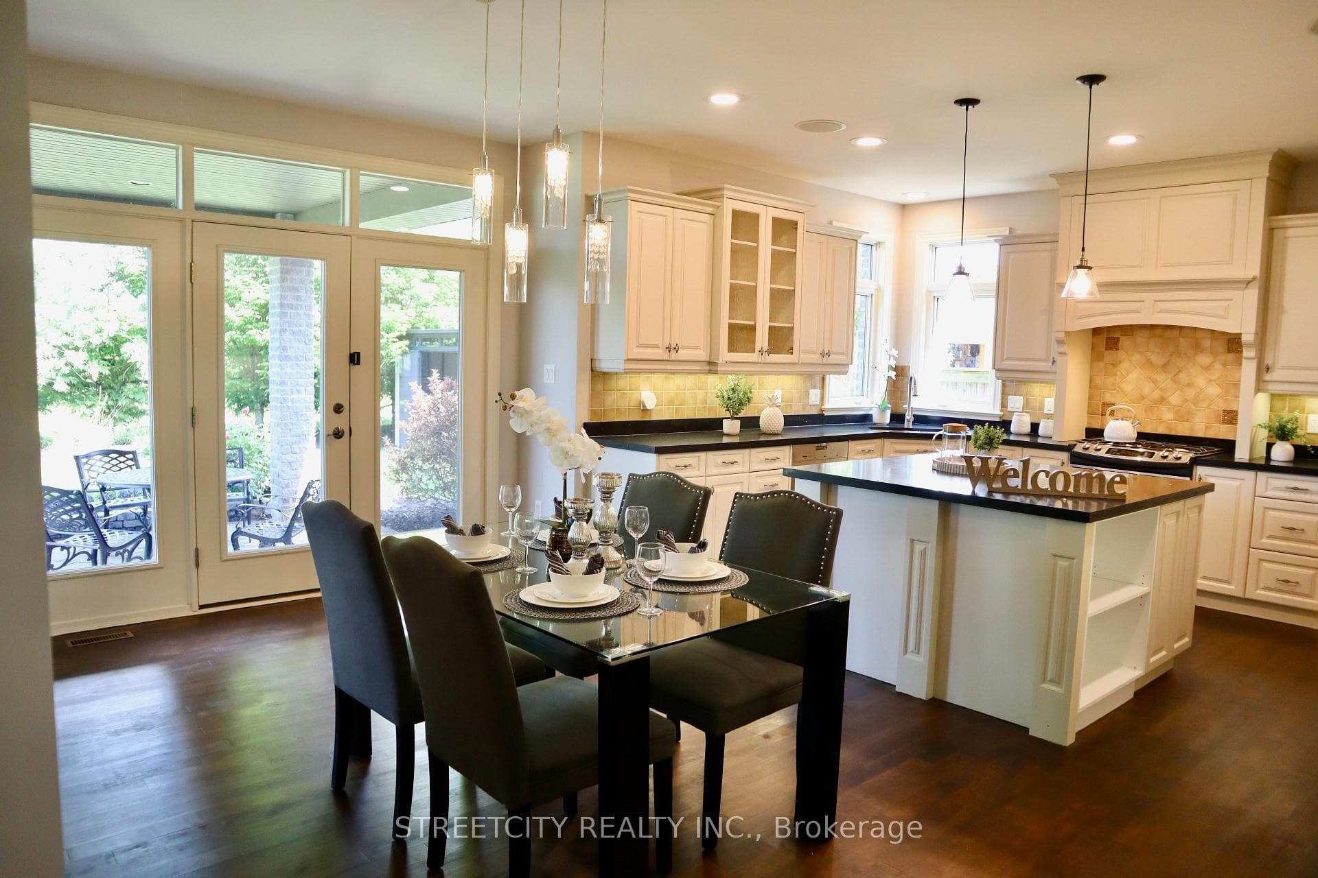 1732 Riverbend Road photo 9