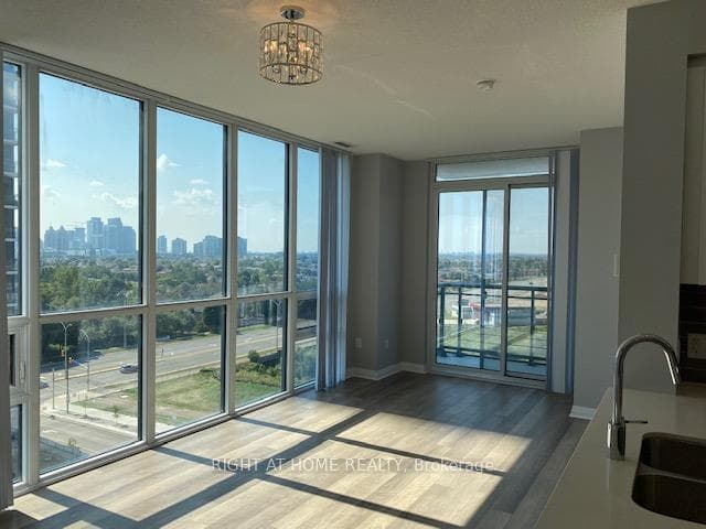 5025 Four Springs Avenue Unit 807 photo 7