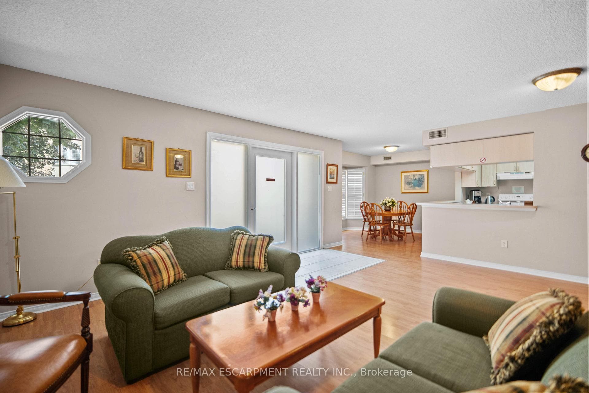 216 E Plains Road Unit 101 photo 31