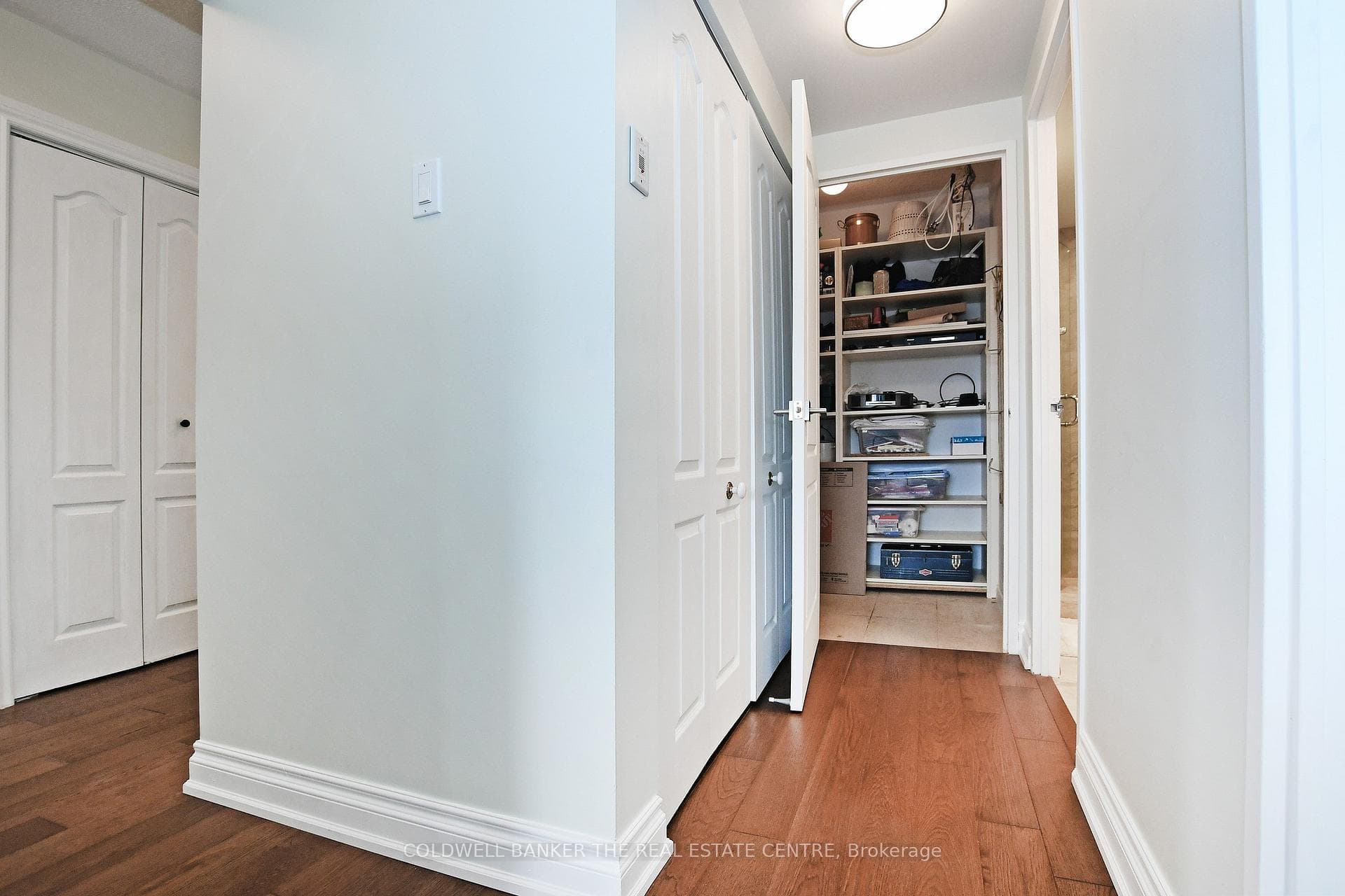 8111 Yonge Street Unit 803 photo 29