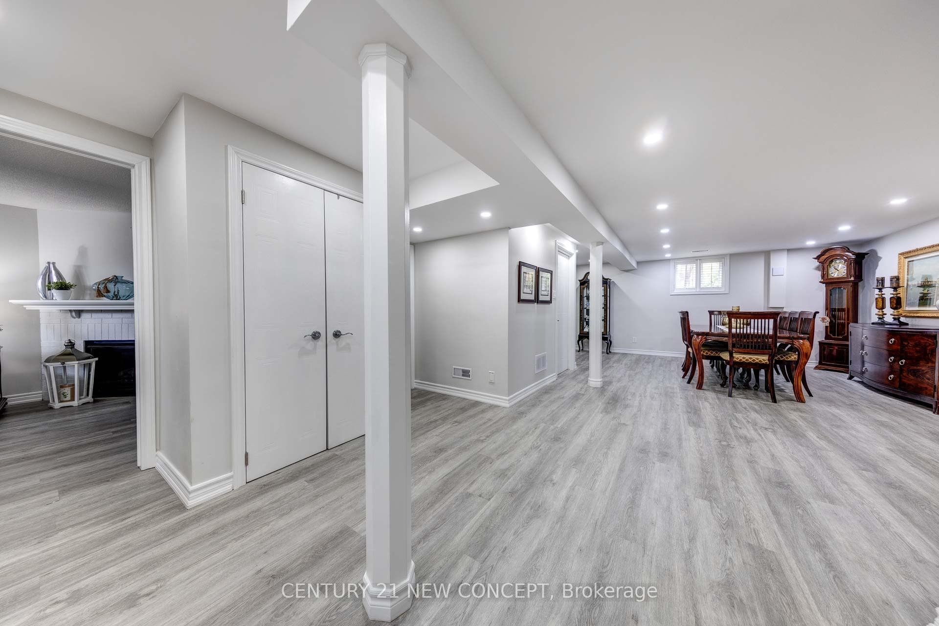 32 Strawberry Hill Court photo 31