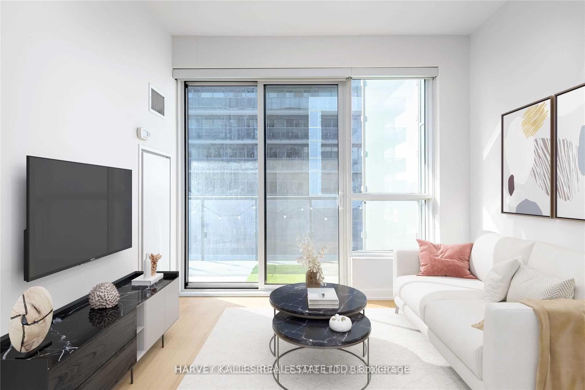1030 King Street Unit 1002 photo 1