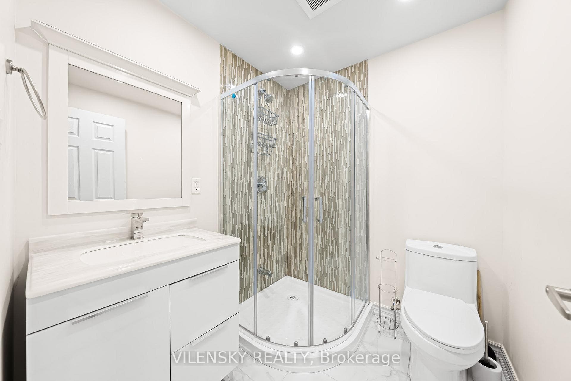 144 Birch Avenue Unit 1 photo 13