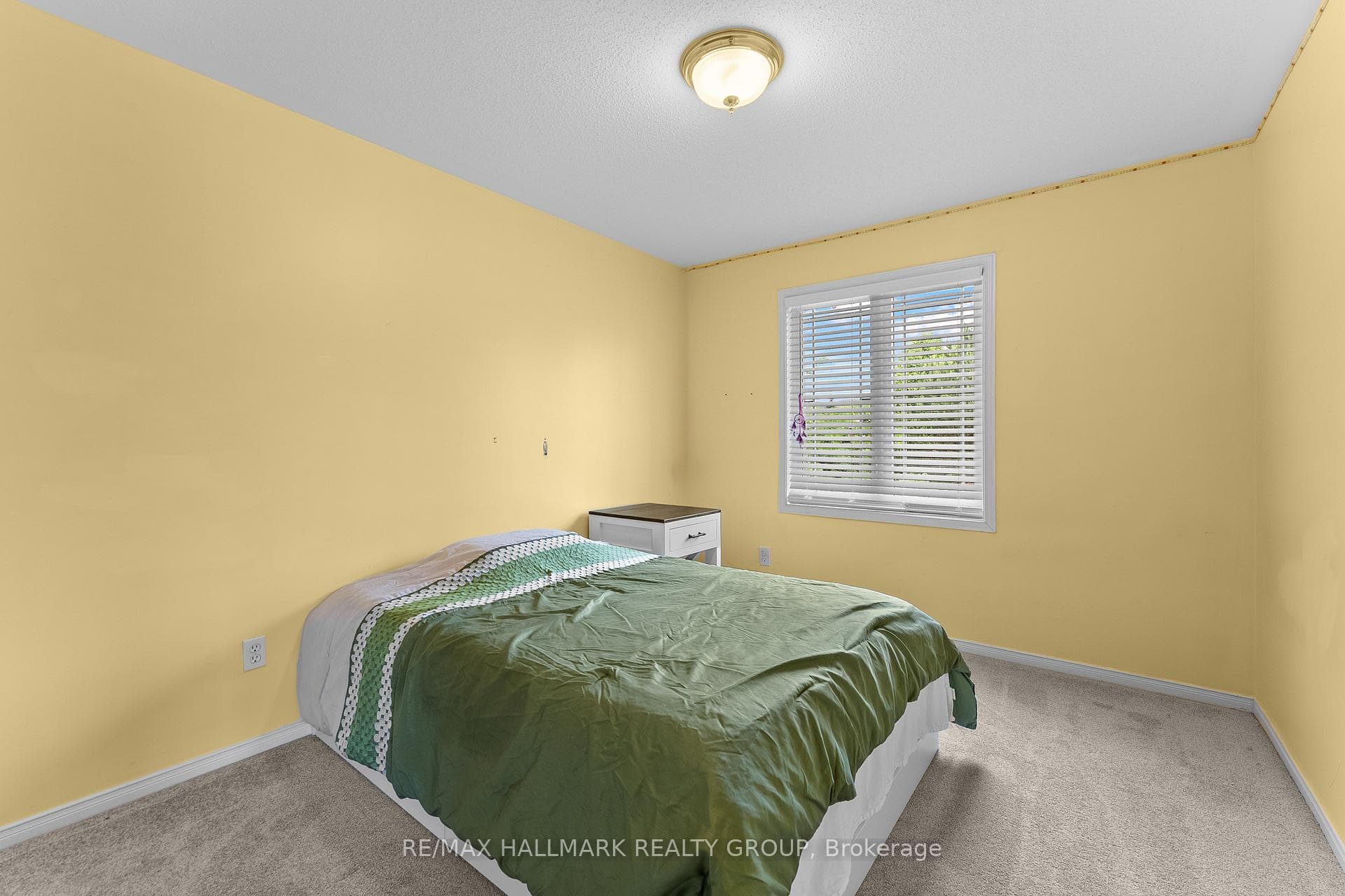 2250 Silverado Crescent photo 15