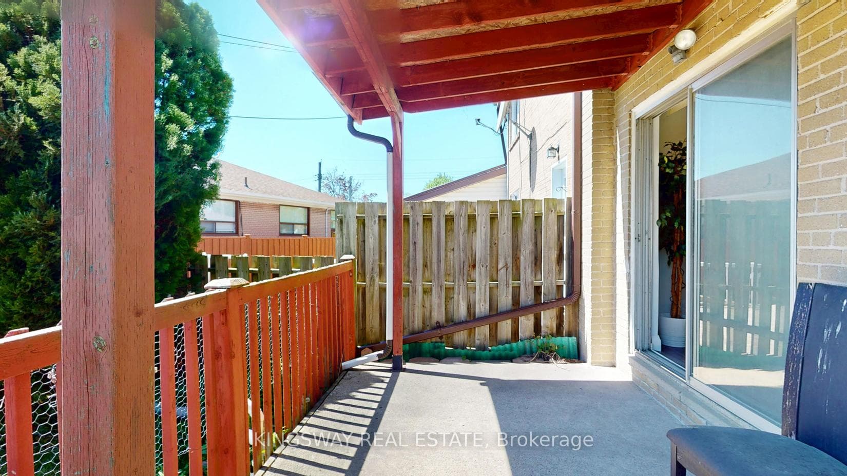 54 Pilot Street photo 13