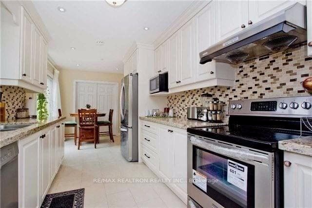 328 Spring Garden Avenue photo 8