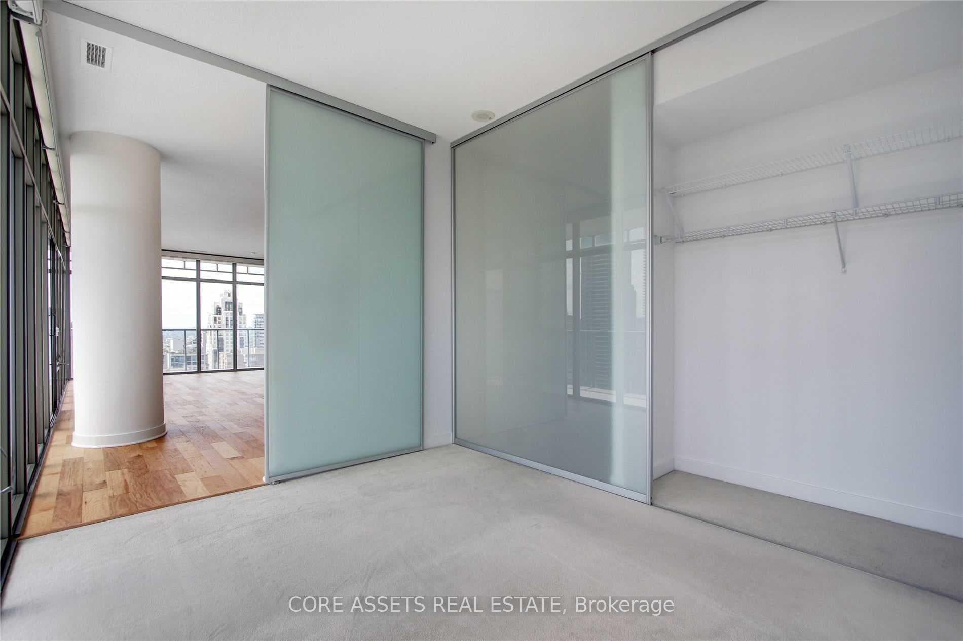 33 Charles Street Unit 2704 photo 11
