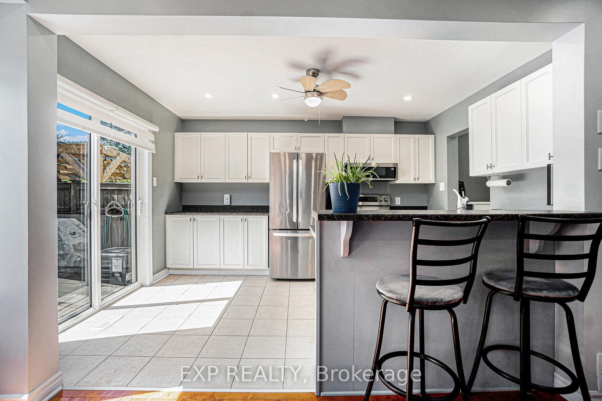 502 Rosehill Avenue photo 7