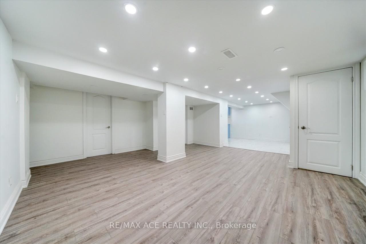 20 Martindale Road photo 26