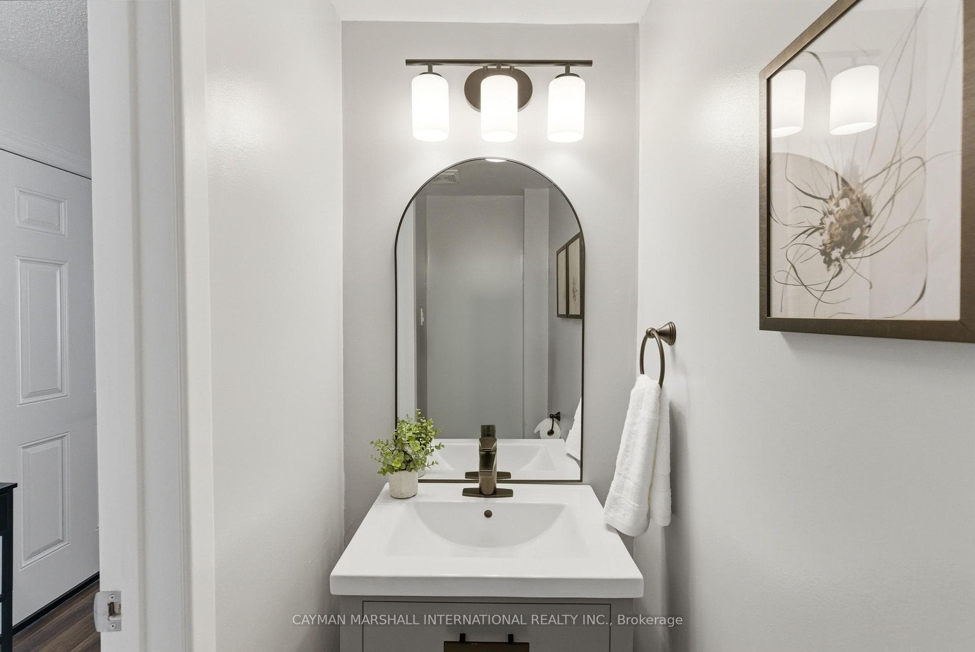 44 Jenkins Lane photo 14