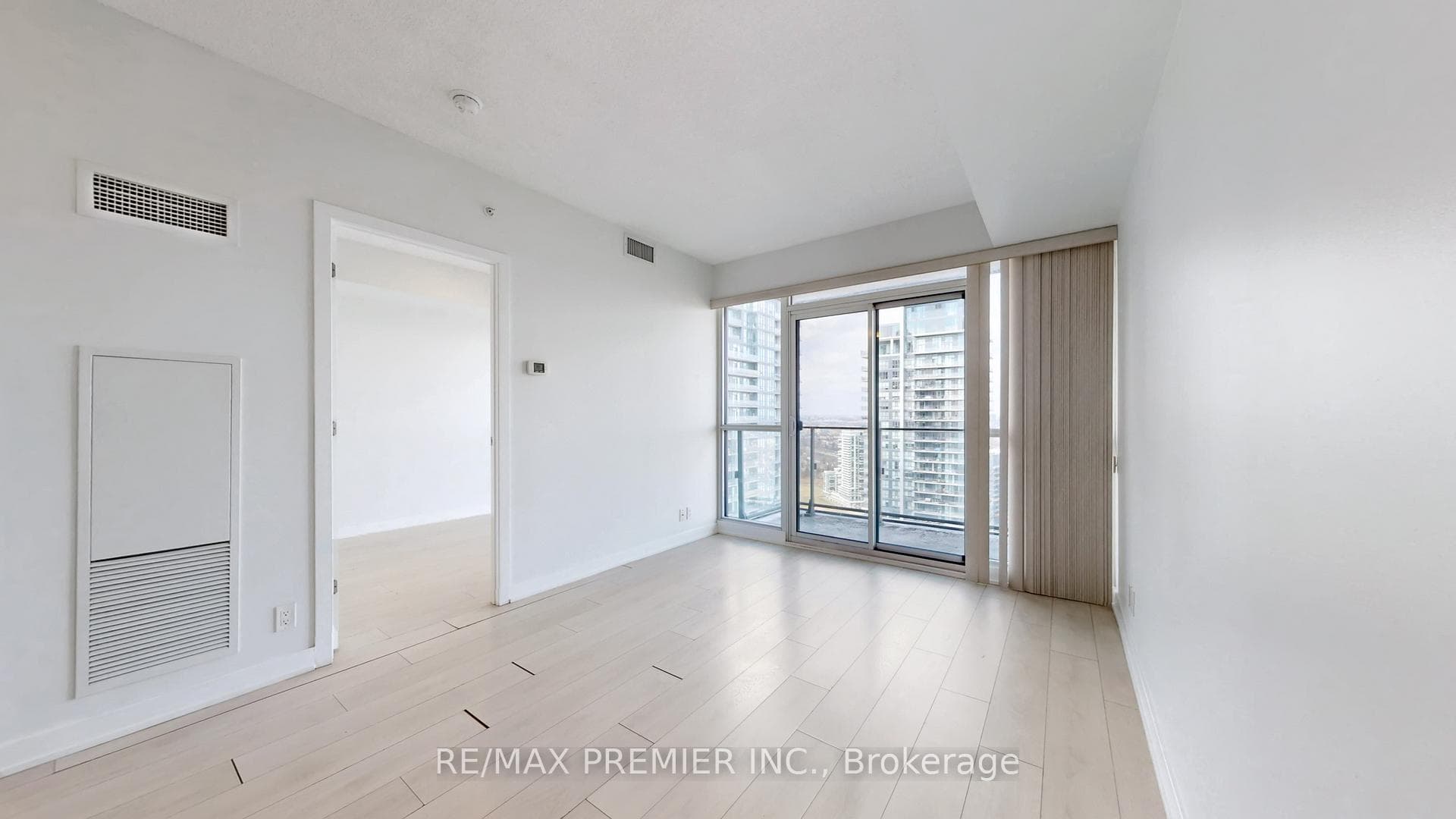 2200 Lake Shore Boulevard Unit 4605 photo 7