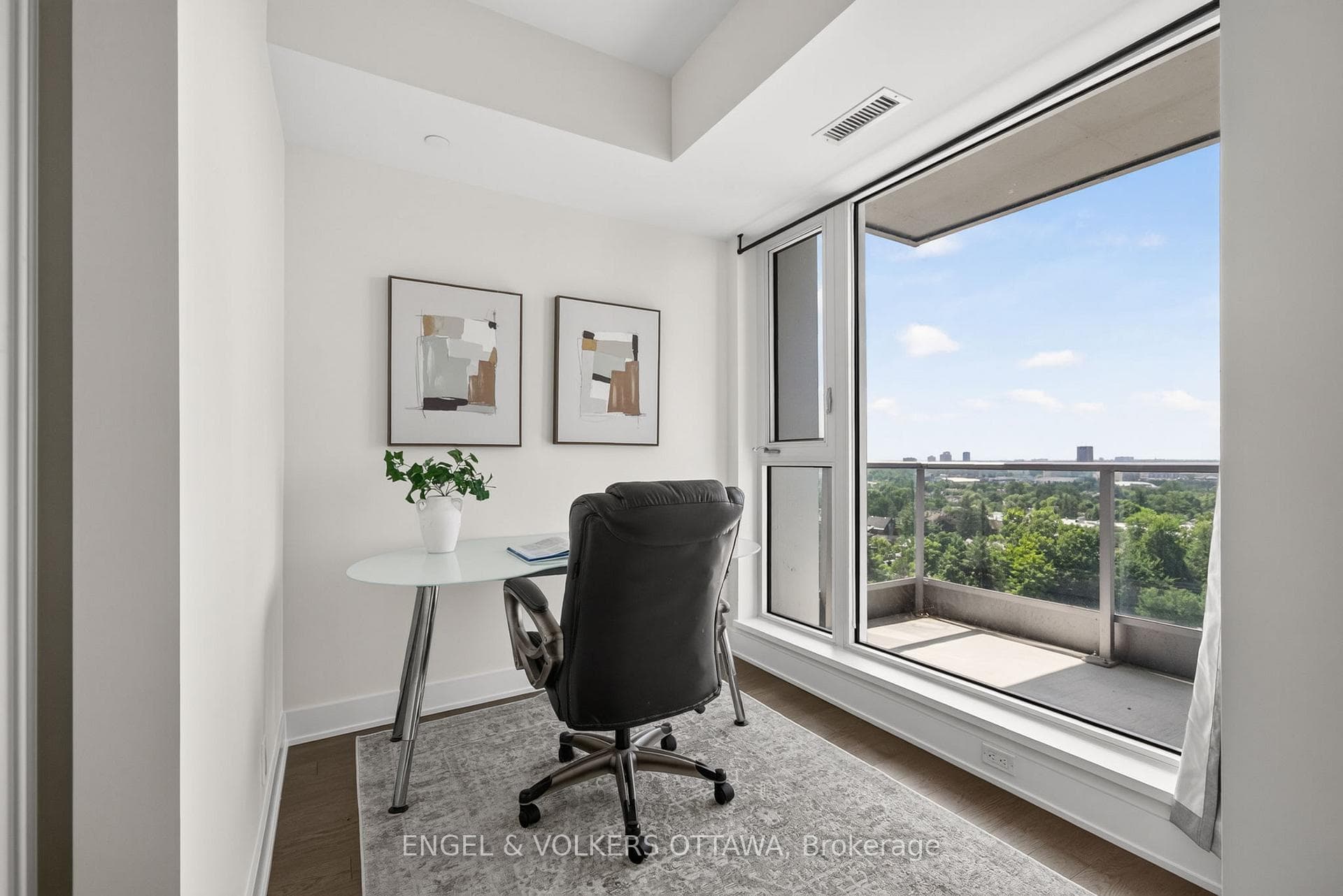 1035 Bank Street Unit 1501 photo 19