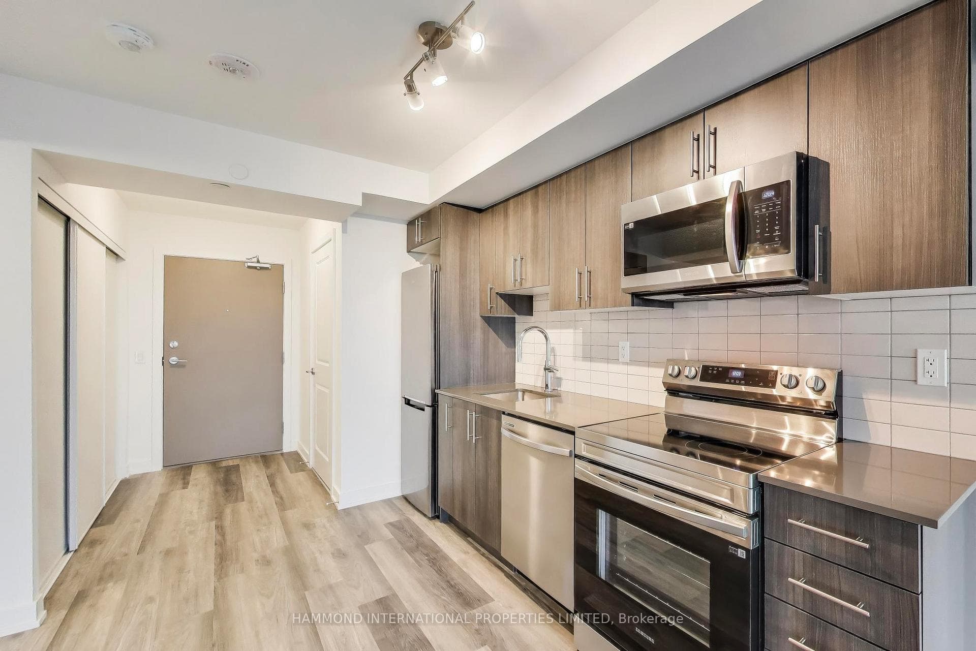 1010 Sandy Beach Road Unit 1404 photo 6