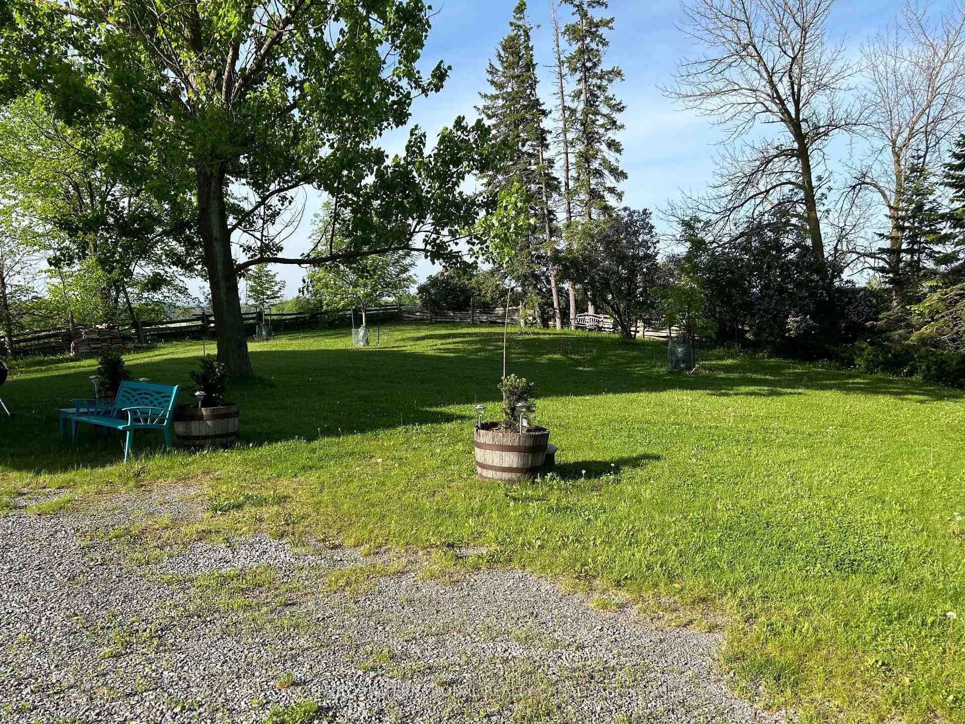 330 Green Road photo 47
