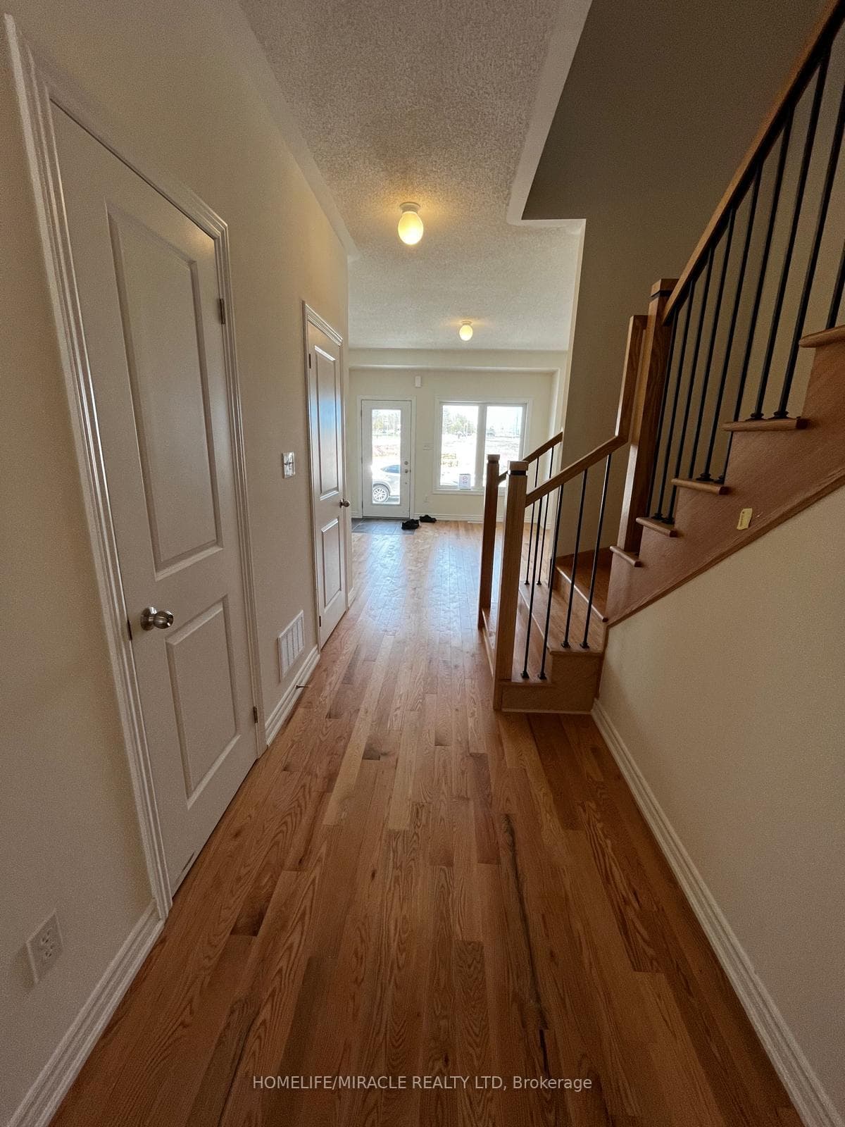 1105 Marathon Avenue photo 3