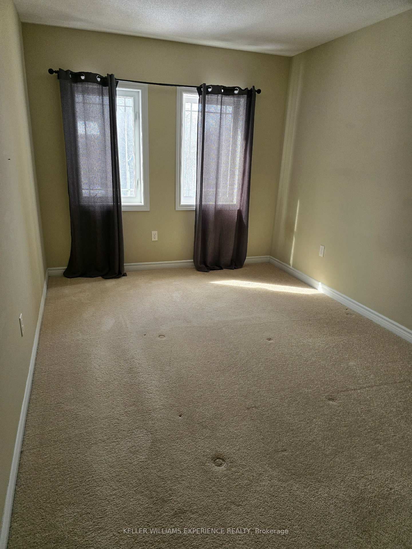 47 Milson Crescent photo 8